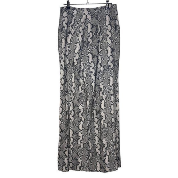 NEW H&M gray snake print flare wide leg pants size 4 - Picture 7 of 10